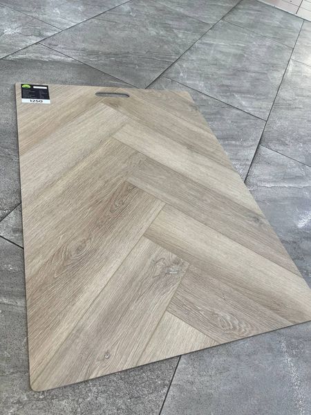 VB Herringbone Дуб Бастіян К2974 фото